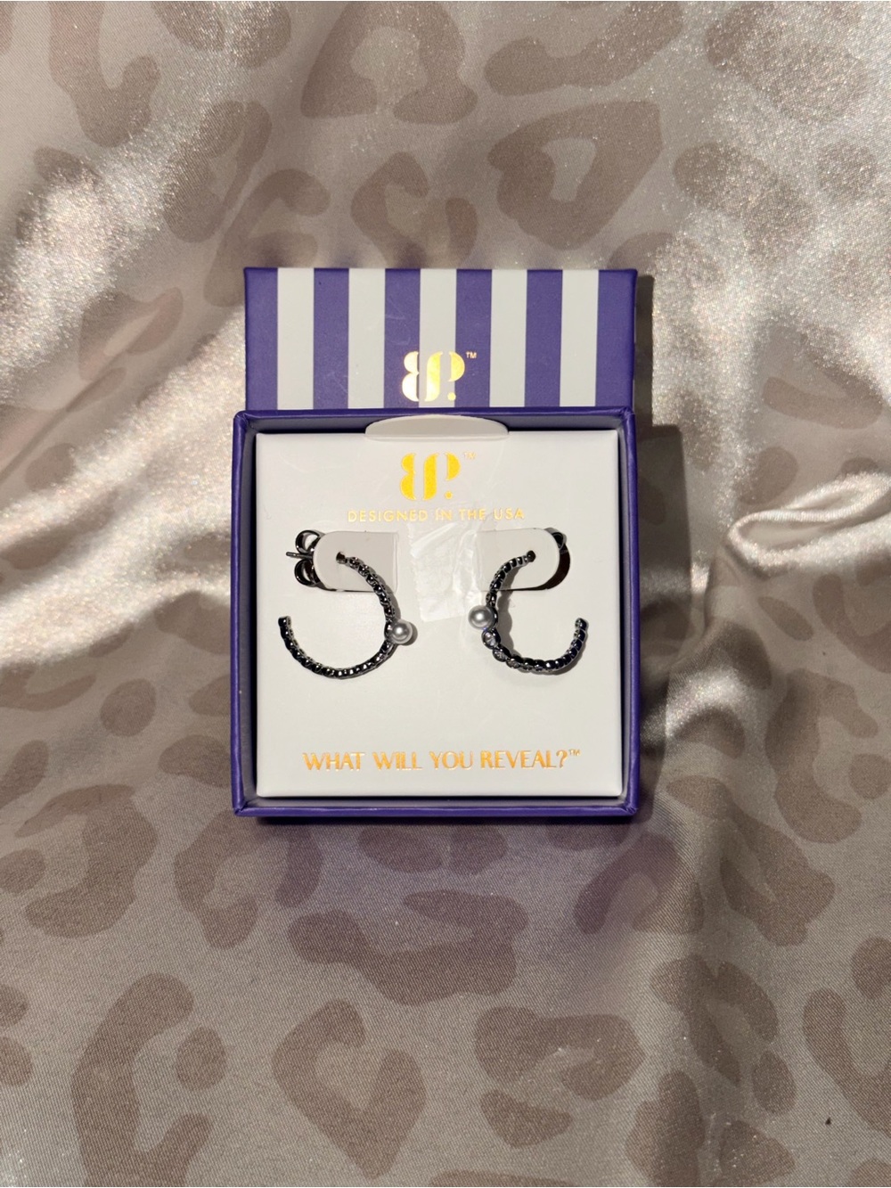 BOMB PARTY | “Sleek Radiance” Earrings - June 2026 Birthday Collection